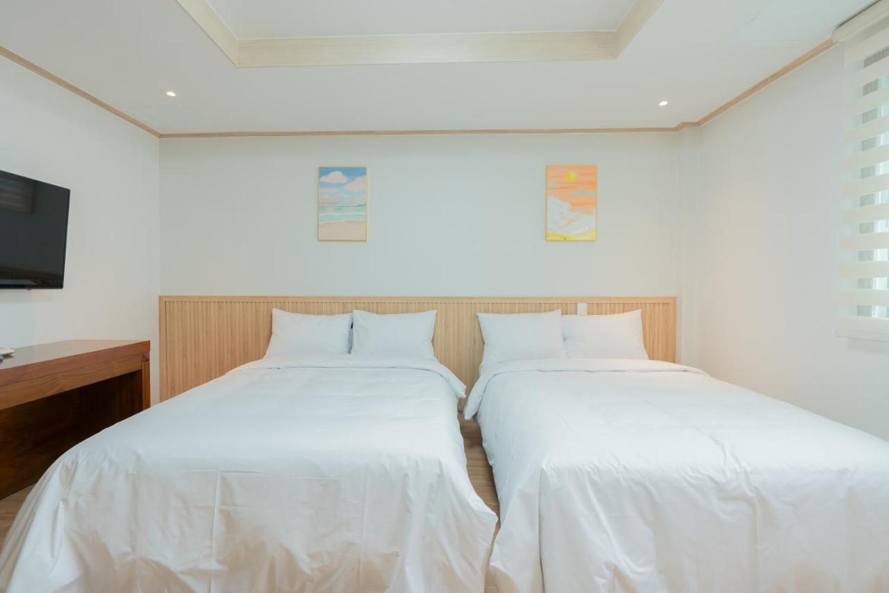 Ocean Palade Hotel Jeju Esterno foto